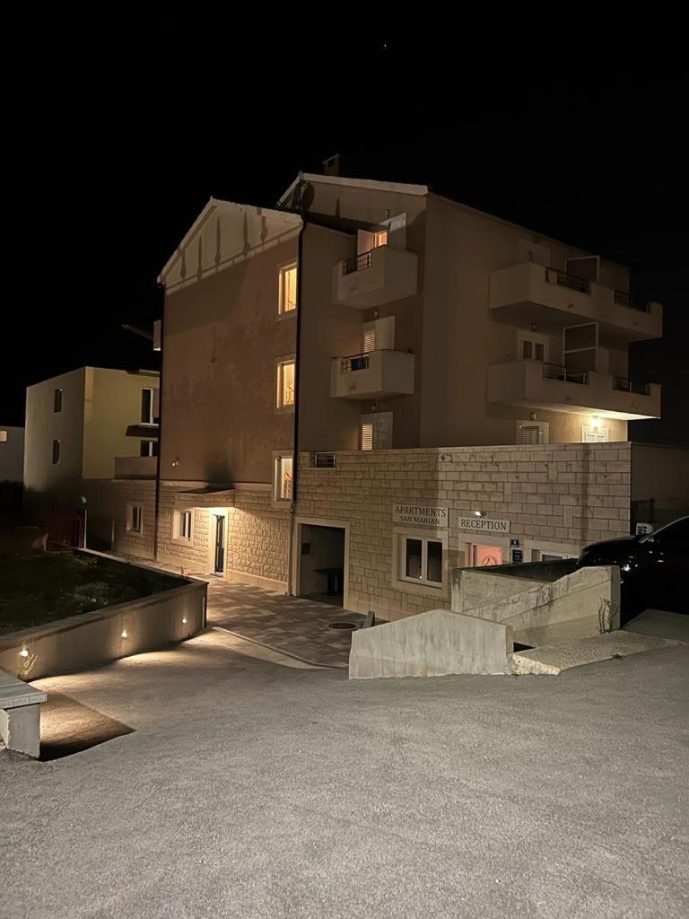 Antonio Apartmani Ποντστράνα Εξωτερικό φωτογραφία